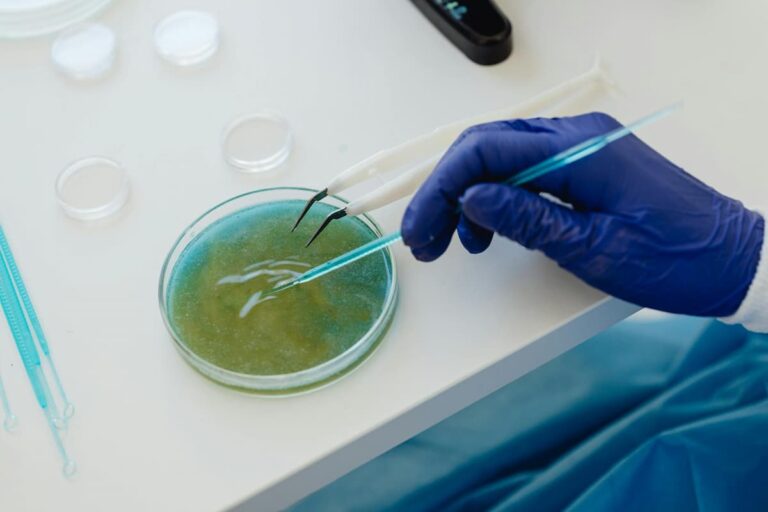 [Bit#4] I Put Someone Else’s ‘Poop’ in My Body, and a Miracle Happened