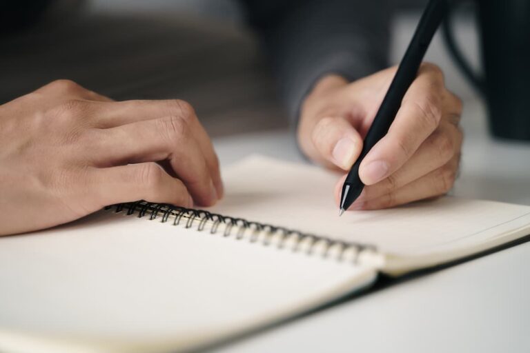 [Bit#29] The Evolutionary Secret of Right-Handed Dominance