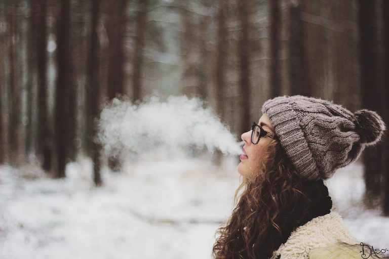 [Bit #153] Why Does Your Breath Turn White in the Cold? The Hidden Biology of Human Vapor